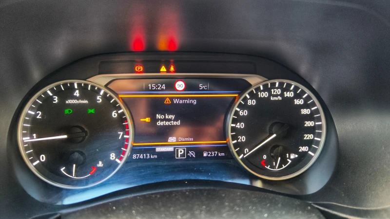 Nissan Juke N-Design, снимка 11 - Автомобили и джипове - 52521920