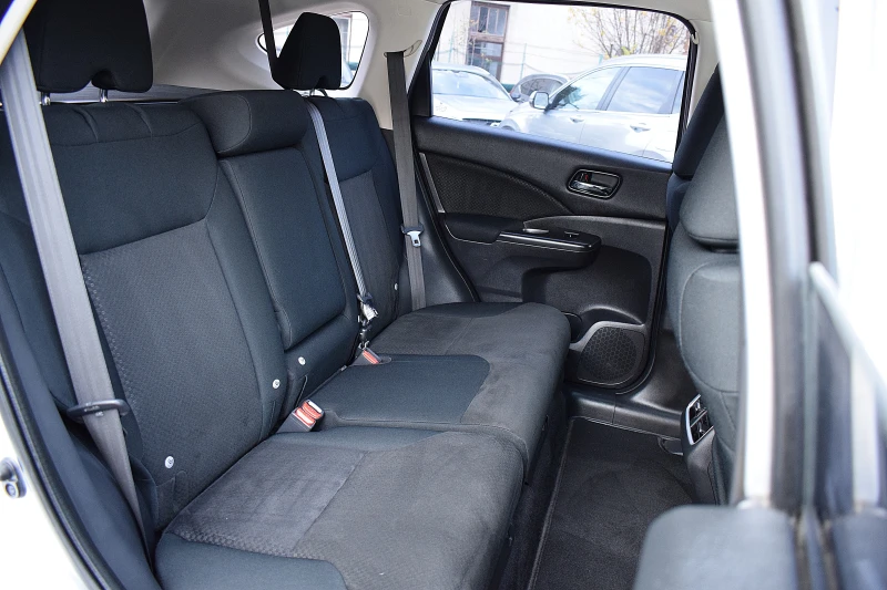 Honda Cr-v 1.6ШВЕЙЦАРИЯ, снимка 16 - Автомобили и джипове - 52726004