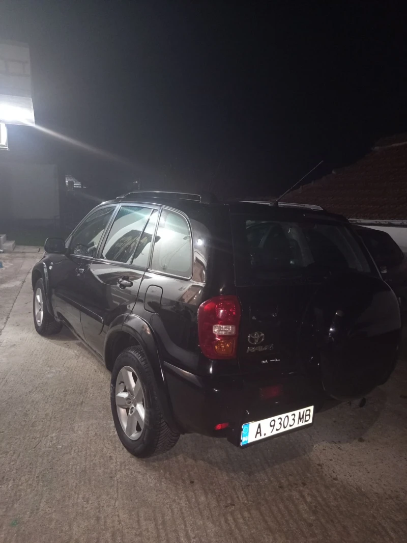 Toyota Rav4 Джип, снимка 5 - Автомобили и джипове - 52915150