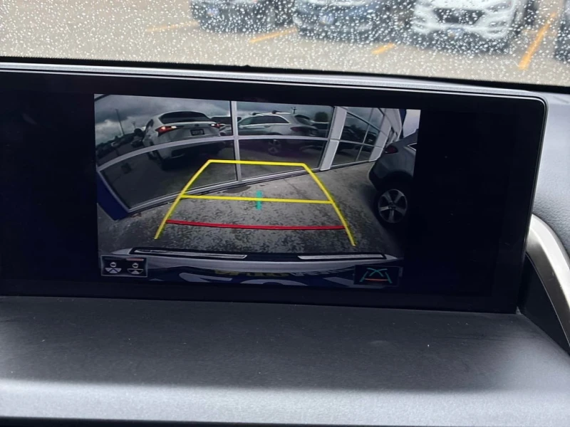 Lexus NX 300h  CARFAX, снимка 15 - Автомобили и джипове - 53168501