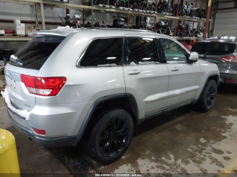 Jeep Grand cherokee 3.6L V-6 DOHC, VVT, 290HP 4X4 Drive, снимка 9 - Автомобили и джипове - 53213345