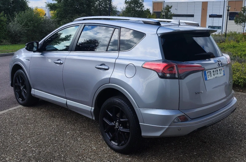 Toyota Rav4 Hybride, снимка 4 - Автомобили и джипове - 53402358