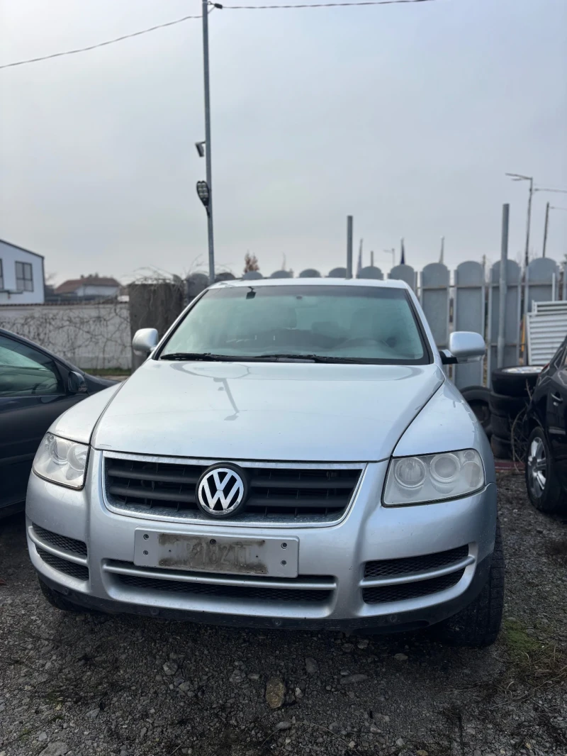 VW Touareg, снимка 2 - Автомобили и джипове - 53412088