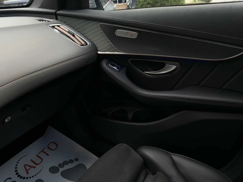 Mercedes-Benz EQC 400 AMG/4M/85kWh/Side Assist/Virtual/Ambient/Камер, снимка 13 - Автомобили и джипове - 53472222