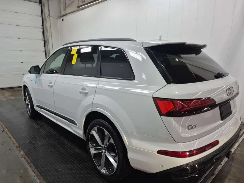 Audi Q7 PROGRESSIV  CARFAX, снимка 4 - Автомобили и джипове - 53517215