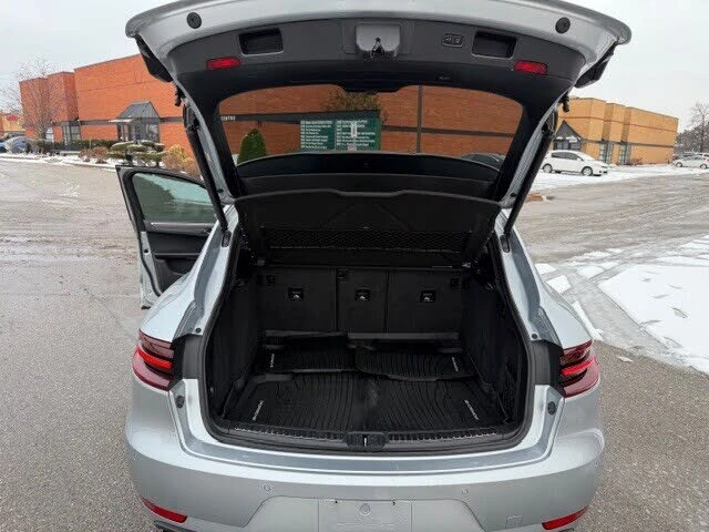 Porsche Macan Turbo* АвтоКредит * (ЦЕНА ДО БГ), снимка 17 - Автомобили и джипове - 53974543