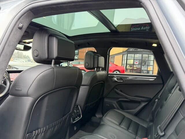 Porsche Macan Turbo* АвтоКредит * (ЦЕНА ДО БГ), снимка 15 - Автомобили и джипове - 53974543