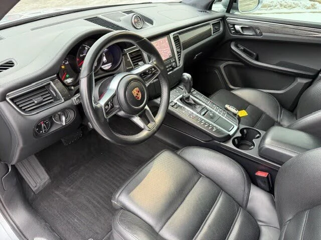 Porsche Macan Turbo* АвтоКредит * (ЦЕНА ДО БГ), снимка 11 - Автомобили и джипове - 53974543