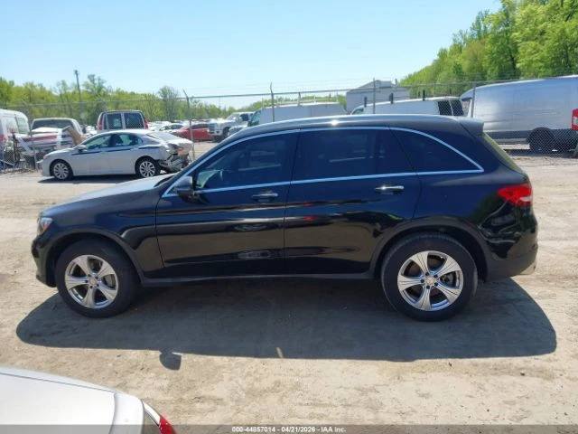 Mercedes-Benz GLC 300 * 4MATIC* КОЖА* ПОДГРЕВ* ПАНОРАМА* BURMESTER* , снимка 13 - Автомобили и джипове - 54766689