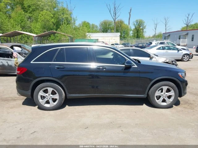 Mercedes-Benz GLC 300 * 4MATIC* КОЖА* ПОДГРЕВ* ПАНОРАМА* BURMESTER* , снимка 12 - Автомобили и джипове - 54766689