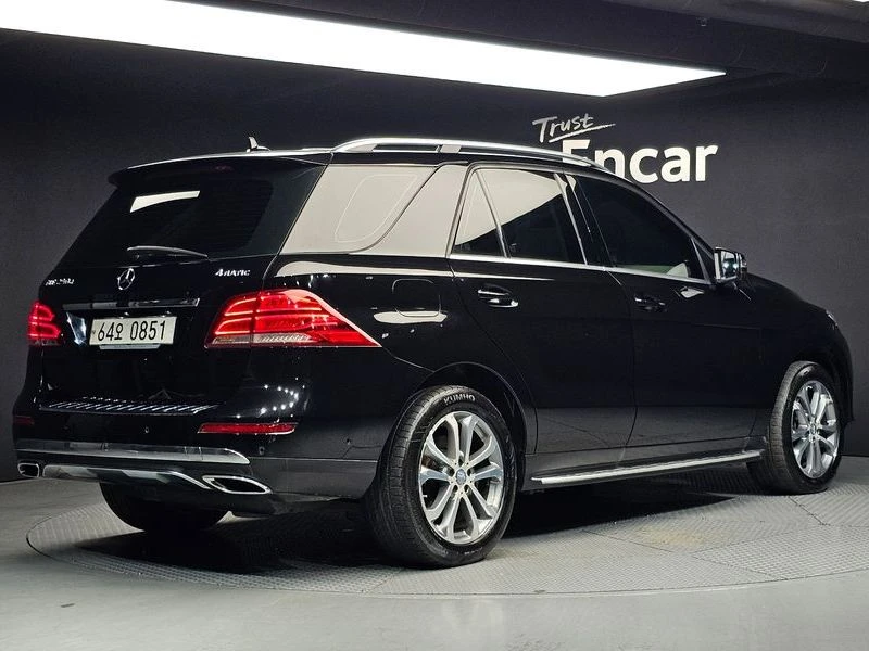 Mercedes-Benz GLE 250 Automatic, снимка 2 - Автомобили и джипове - 55343925