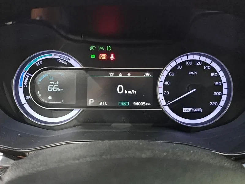 Kia Niro 1.6 Hev Prestige, снимка 8 - Автомобили и джипове - 56355178