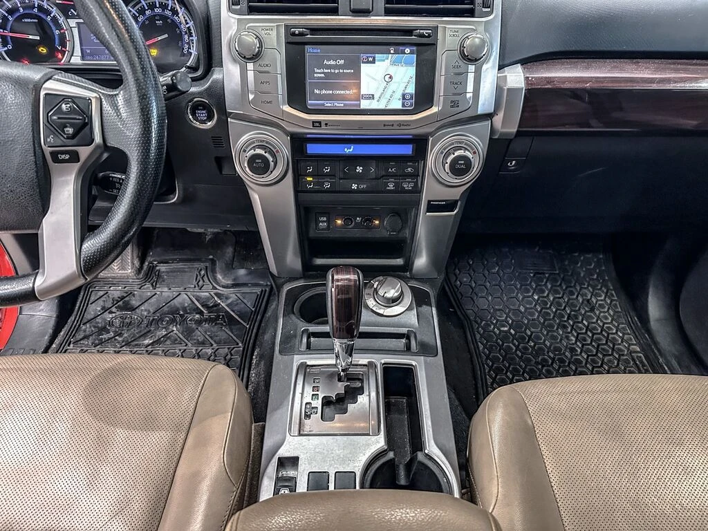 Toyota 4runner Limited* One Owner* Подгрев* Кожа* Камера* Шибидах - изображение 10