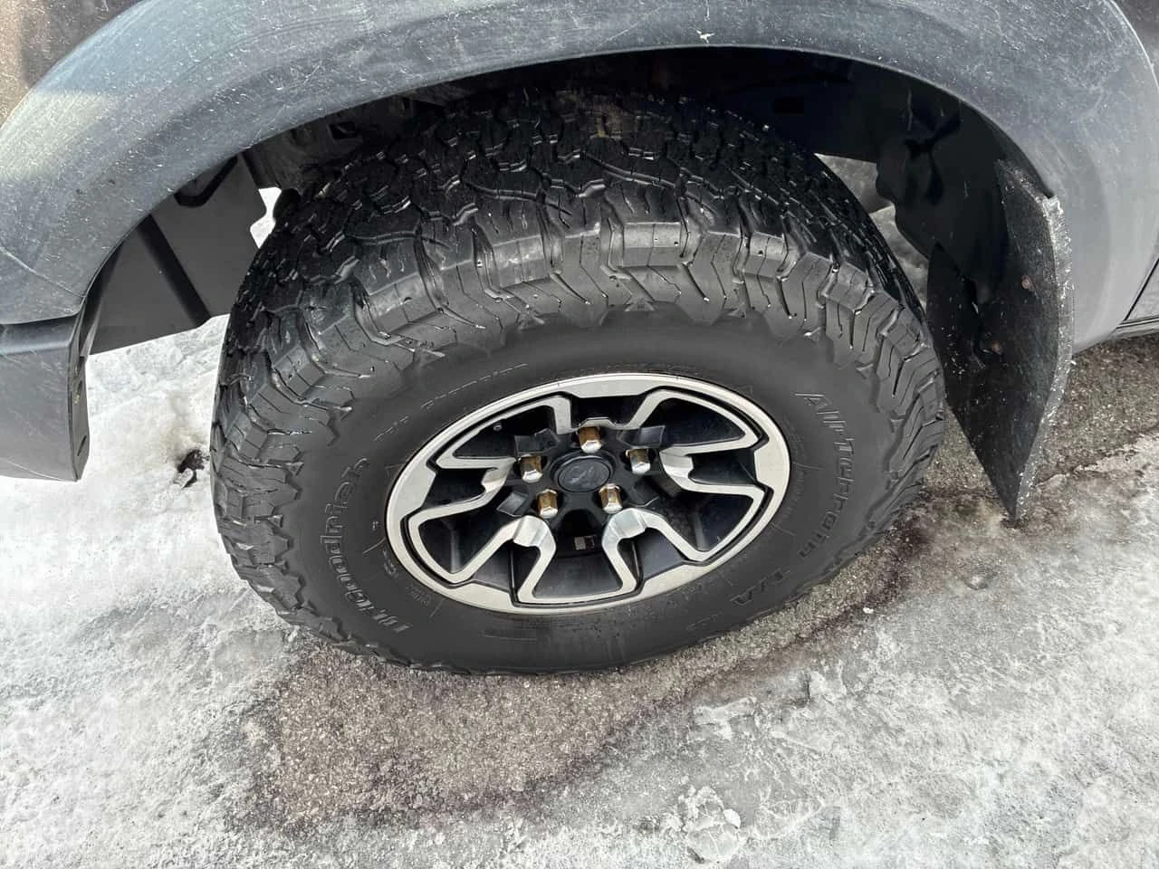 Dodge RAM 1500 * Rebel* ГЛАВНО ПРЕДСТАВИТЕЛСТВО НА VOLKSWAGEN*   , снимка 6 - Автомобили и джипове - 53983607