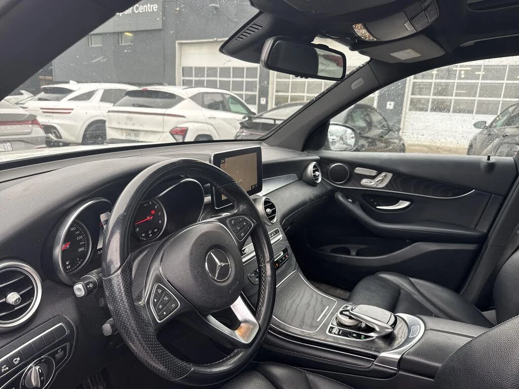 Mercedes-Benz GLC 300 4MATIC* ПАМЕТ* ПОДГРЕВ* ПАНОРАМА* CARPLAY, снимка 11 - Автомобили и джипове - 54019687