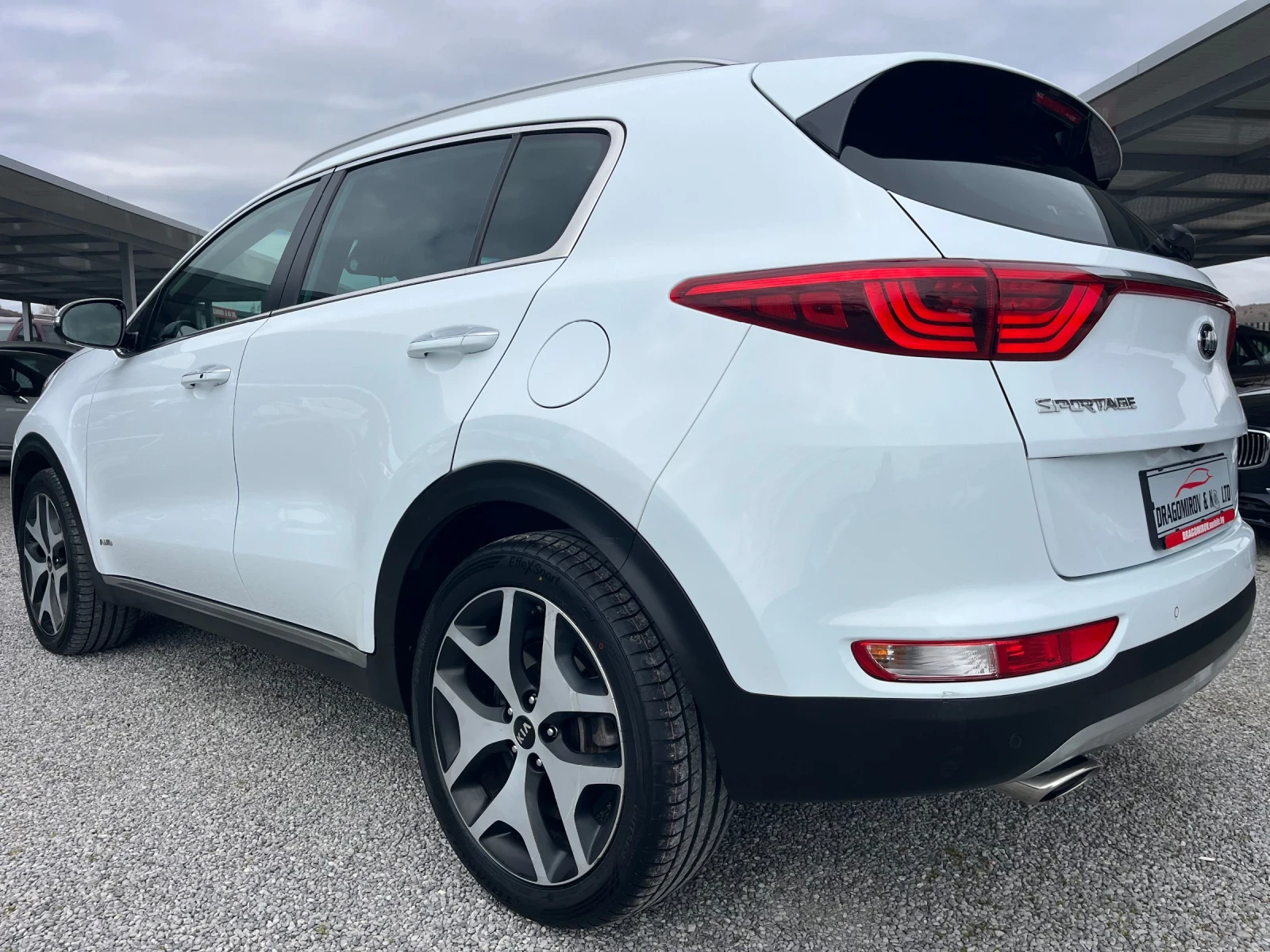 Kia Sportage Gt-Line 141.000км Сервизирана само в Киа, снимка 5 - Автомобили и джипове - 54045762
