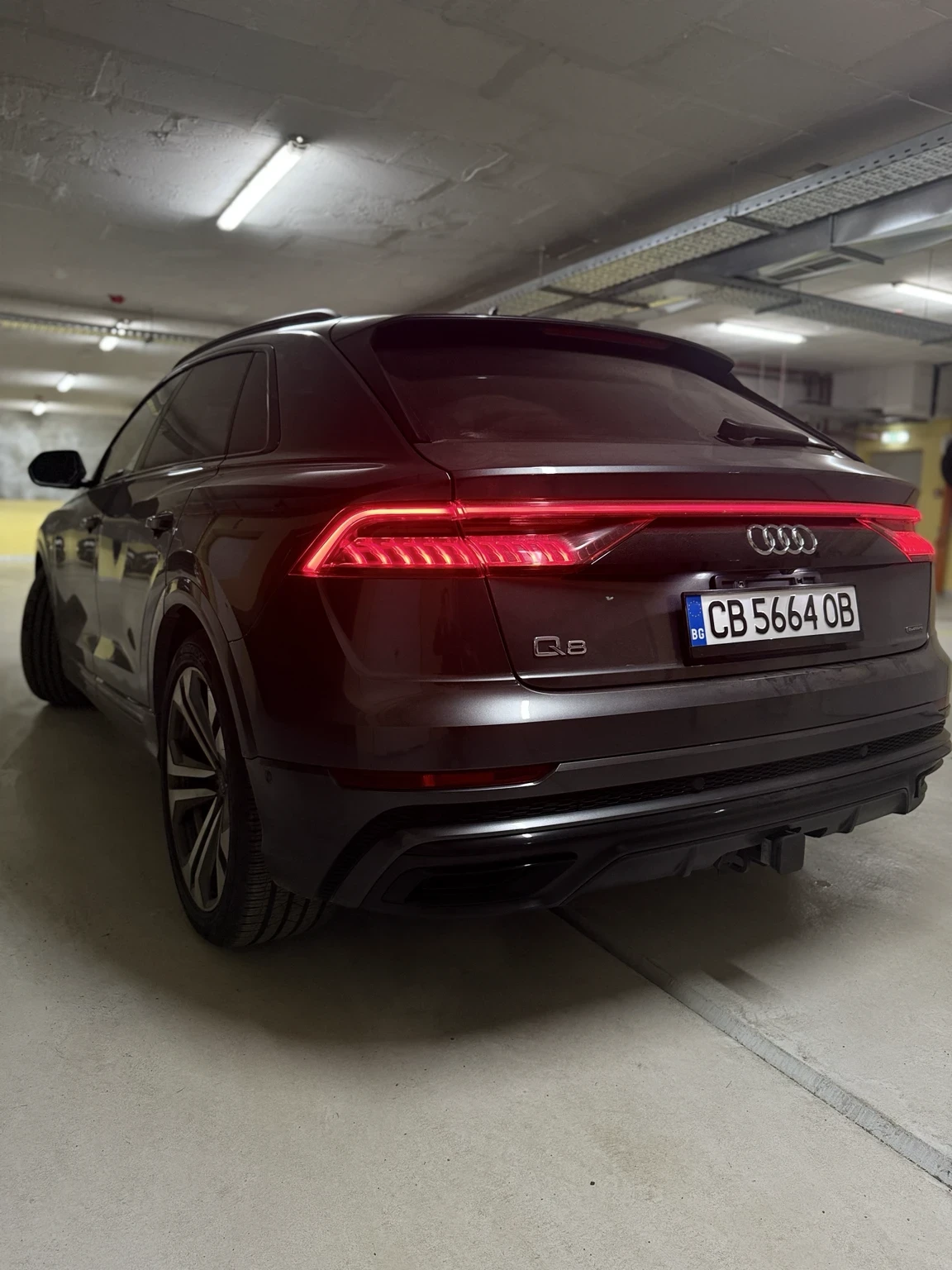 Audi Q8 Technik* S-line* Distronic* 360View* Масажи* Soft-, снимка 6 - Автомобили и джипове - 54109494