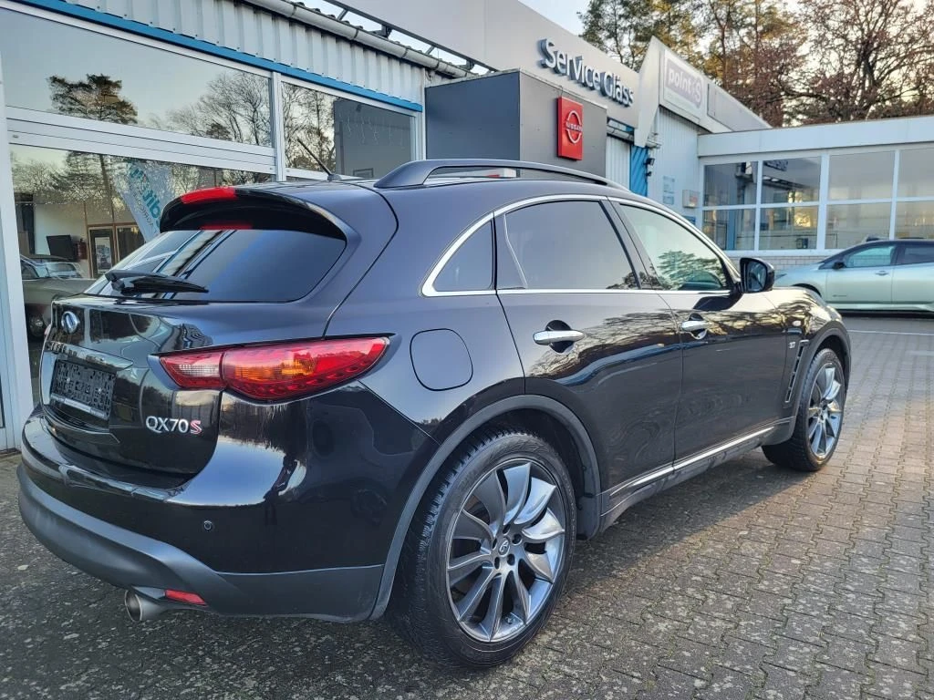 Infiniti QX70 S 3.7, снимка 12 - Автомобили и джипове - 54283552