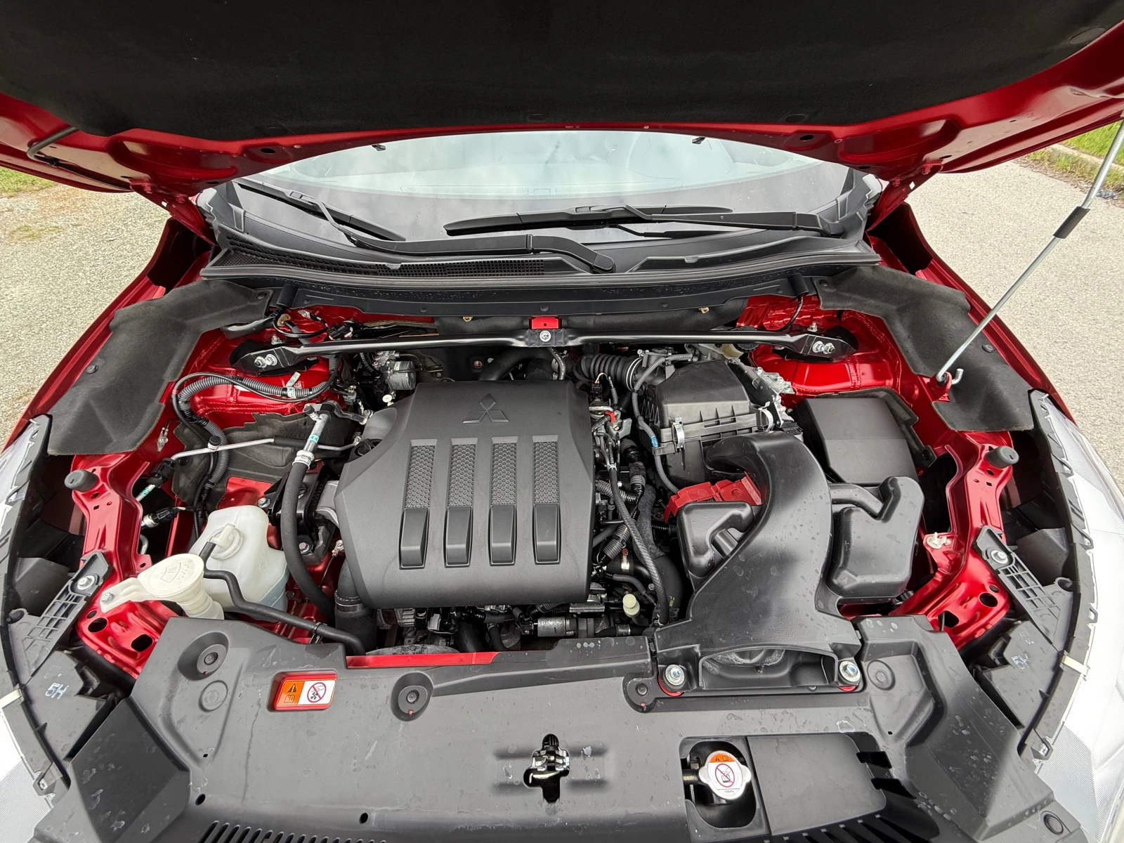 Mitsubishi Eclipse Cross AUT. NAVI HEAD UP 360 PANORAMA ШВЕЙЦАРИЯ, снимка 15 - Автомобили и джипове - 54385473