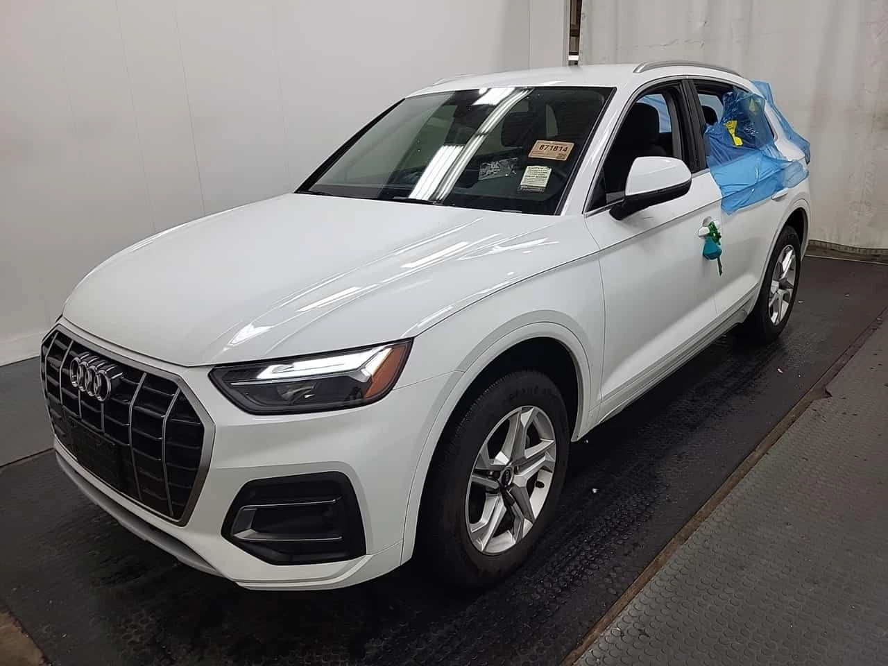 Audi Q5 * CARFAX * АВТОКРЕДИТ БЕЗ ПЪРВОНАЧАЛНА ВНОСКА, снимка 4 - Автомобили и джипове - 54818669