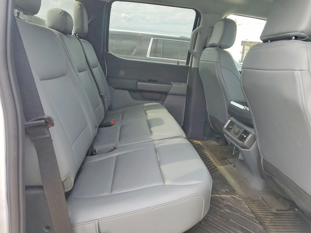 Ford F150 Lightning Pro, снимка 10 - Автомобили и джипове - 55121873