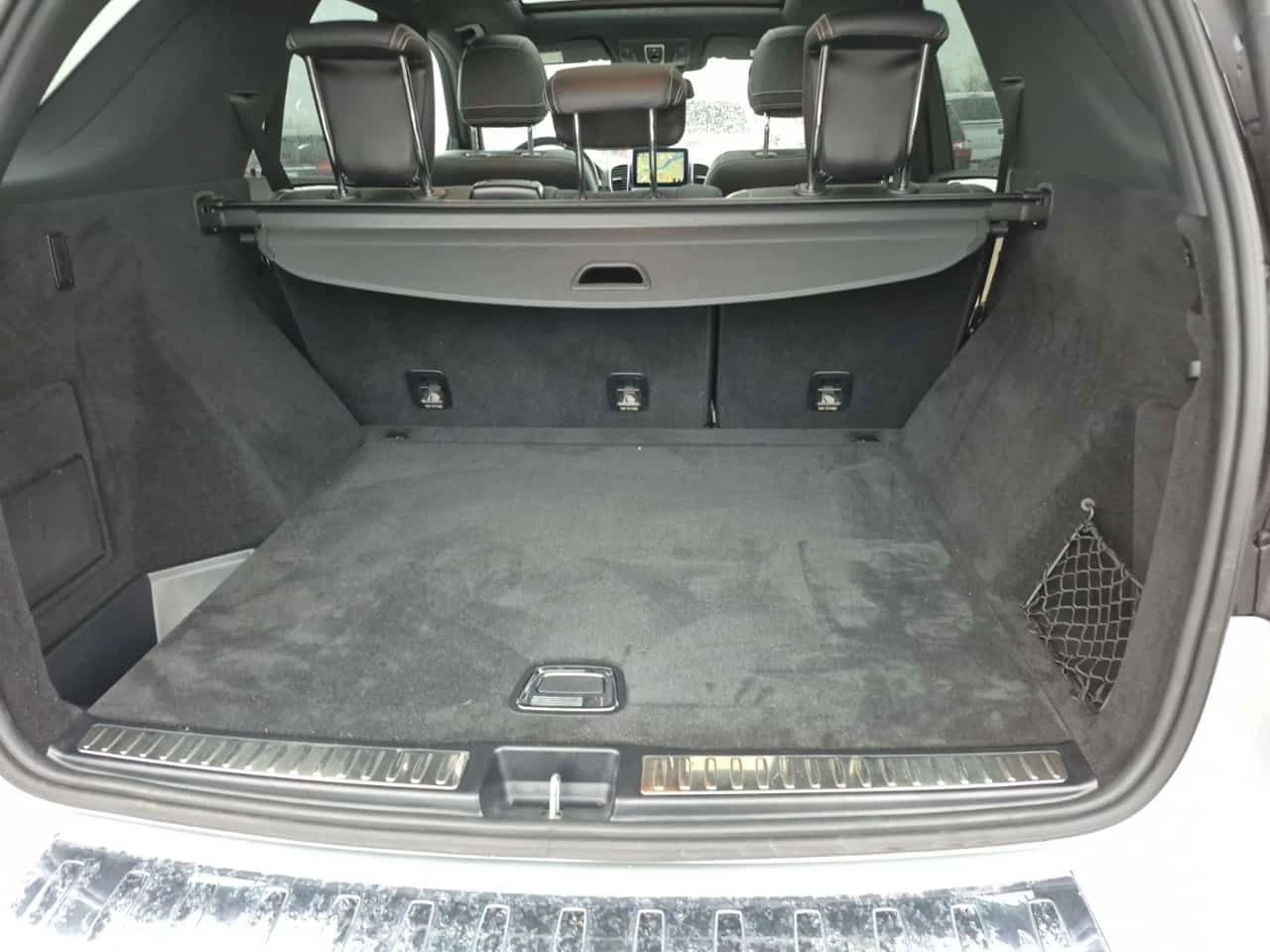 Mercedes-Benz GLE 450 AMG  / DISTRONIC / 360 / 2 КЛЮЧА , снимка 14 - Автомобили и джипове - 55464636
