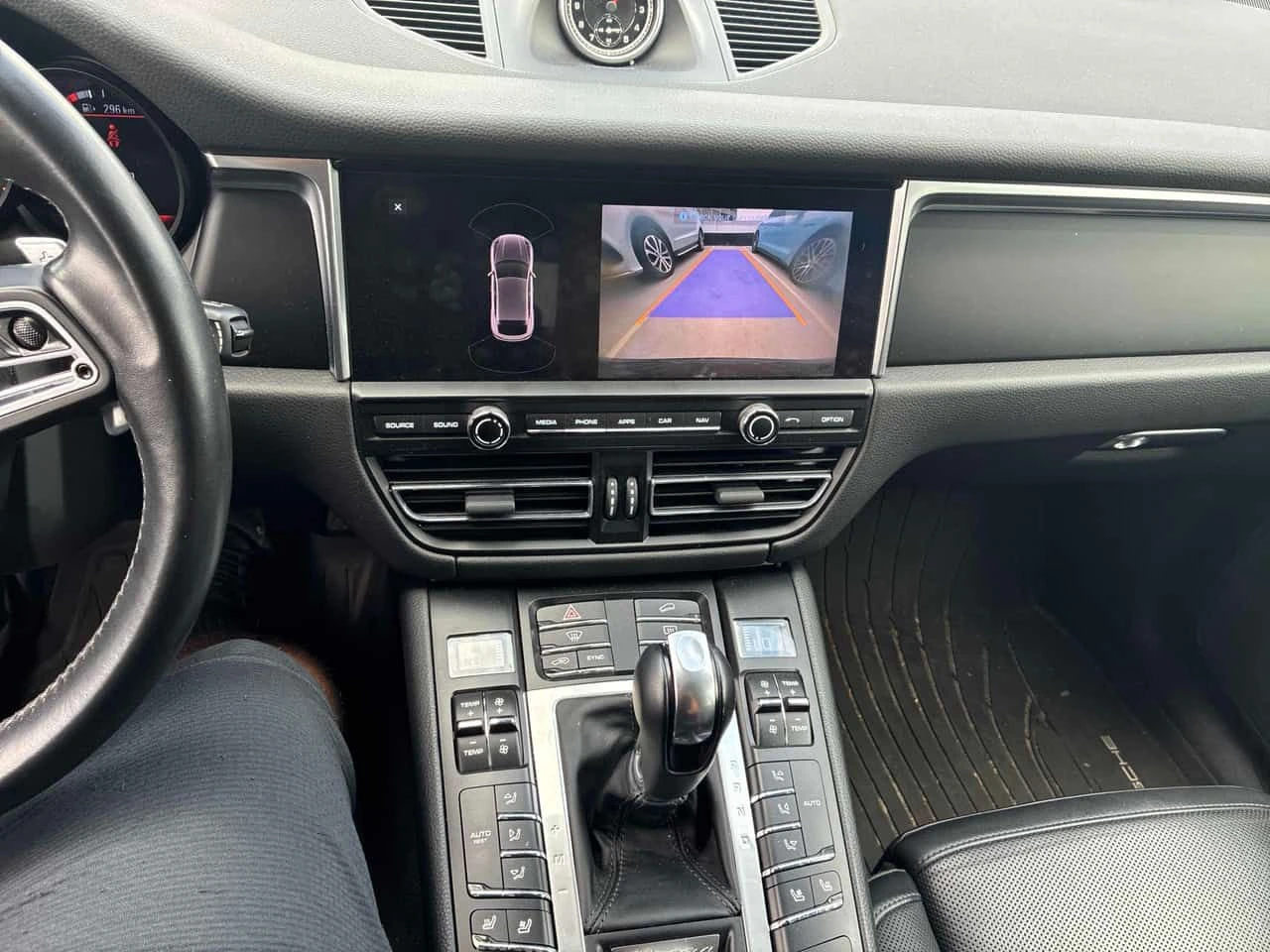 Porsche Macan AWD / BOSE / MATRIX / CARFAX / АВТОКРЕДИТ , снимка 9 - Автомобили и джипове - 55613959