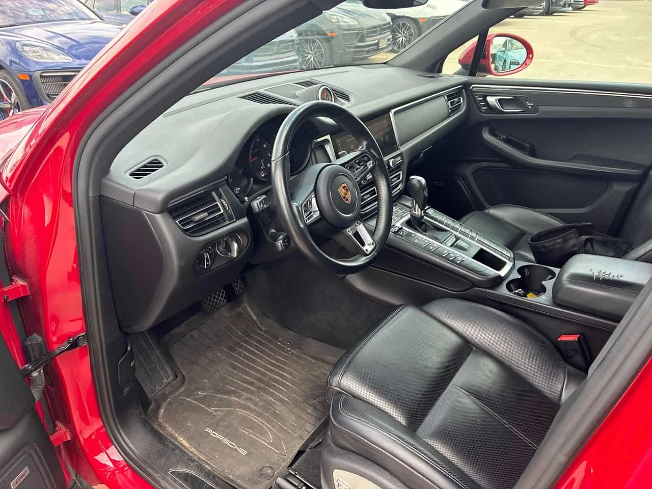 Porsche Macan AWD / BOSE / MATRIX / CARFAX / АВТОКРЕДИТ , снимка 5 - Автомобили и джипове - 55613959