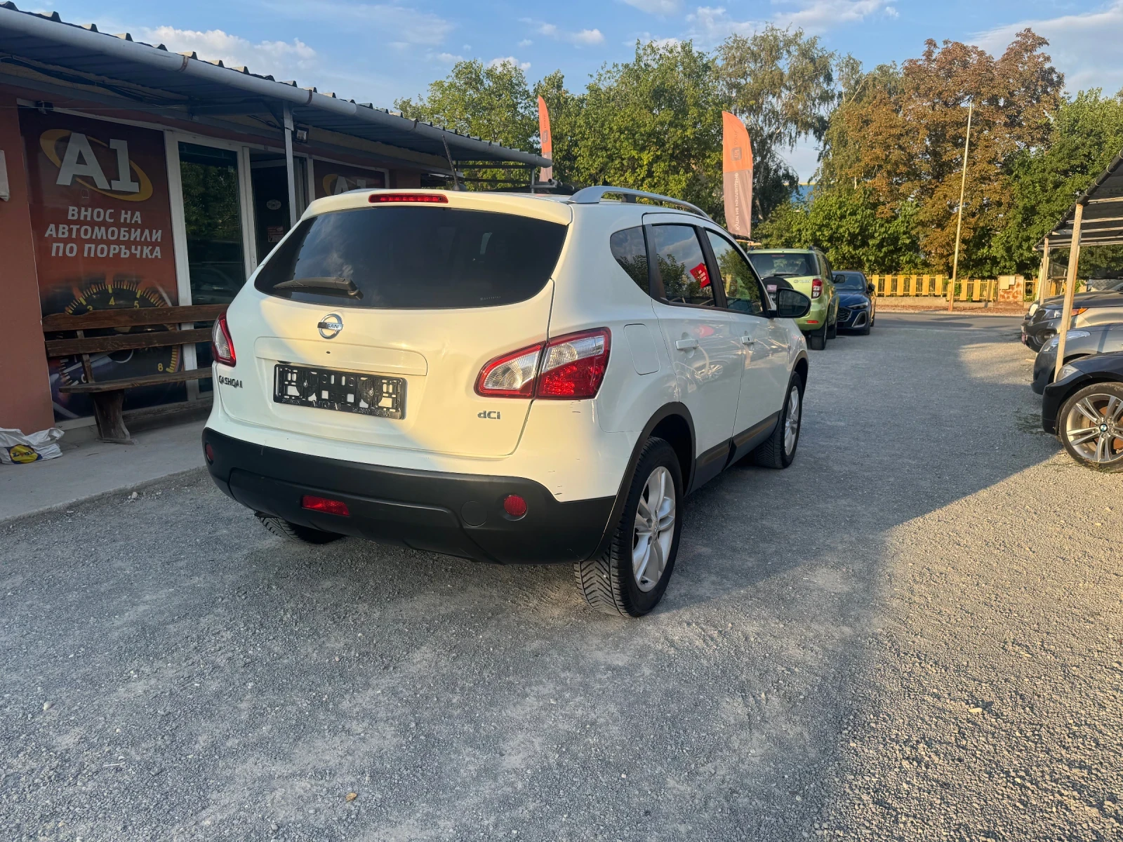 Nissan Qashqai 2.0DCI 4x4 Pano Navi | Mobile.bg � ����������� 6