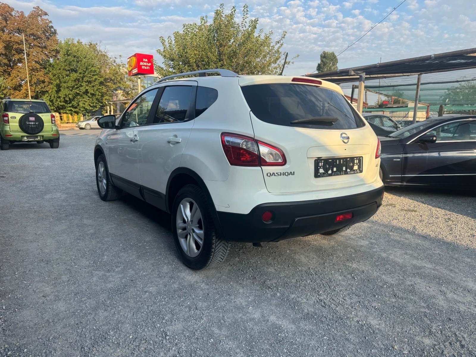 Nissan Qashqai 2.0DCI 4x4 Pano Navi | Mobile.bg � ����������� 8