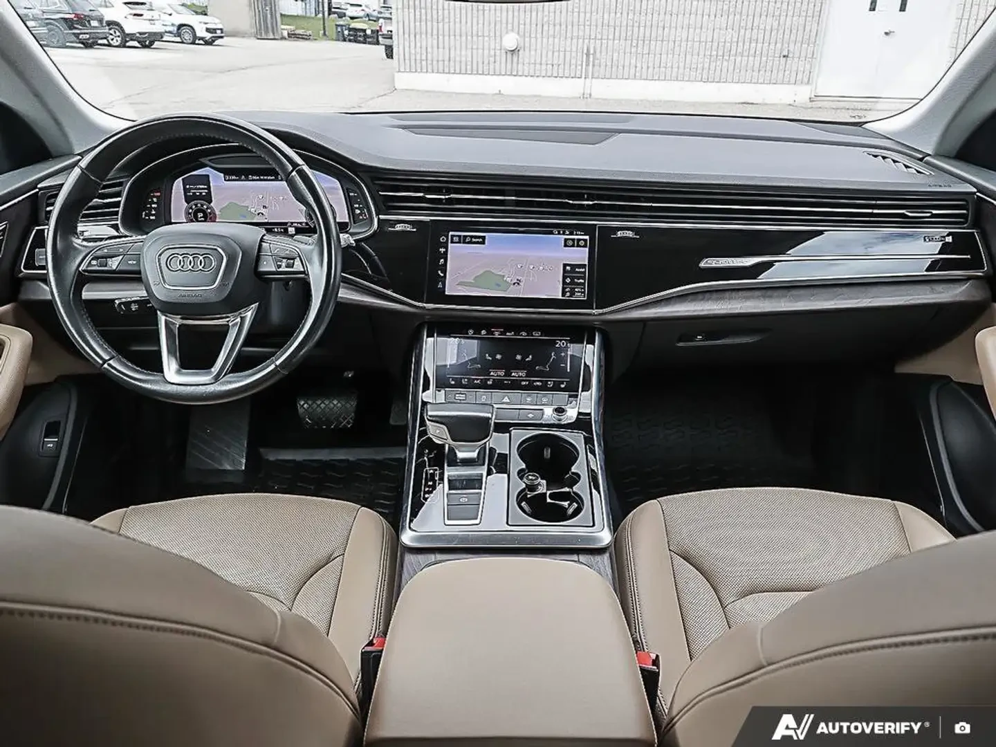 Audi Q8 55 TFSI CARFAX НАЛИЧЕН | 2019 | 116 910 км, снимка 7 - Автомобили и джипове - 56196989