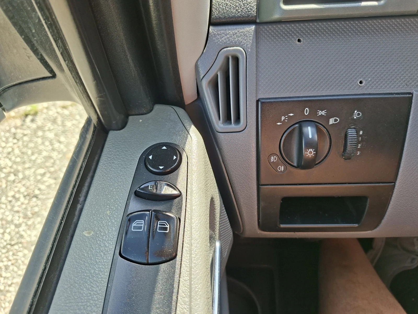 Mercedes-Benz Vito 8+ 1 КЛИМАТИК, снимка 16 - Бусове и автобуси - 54932856