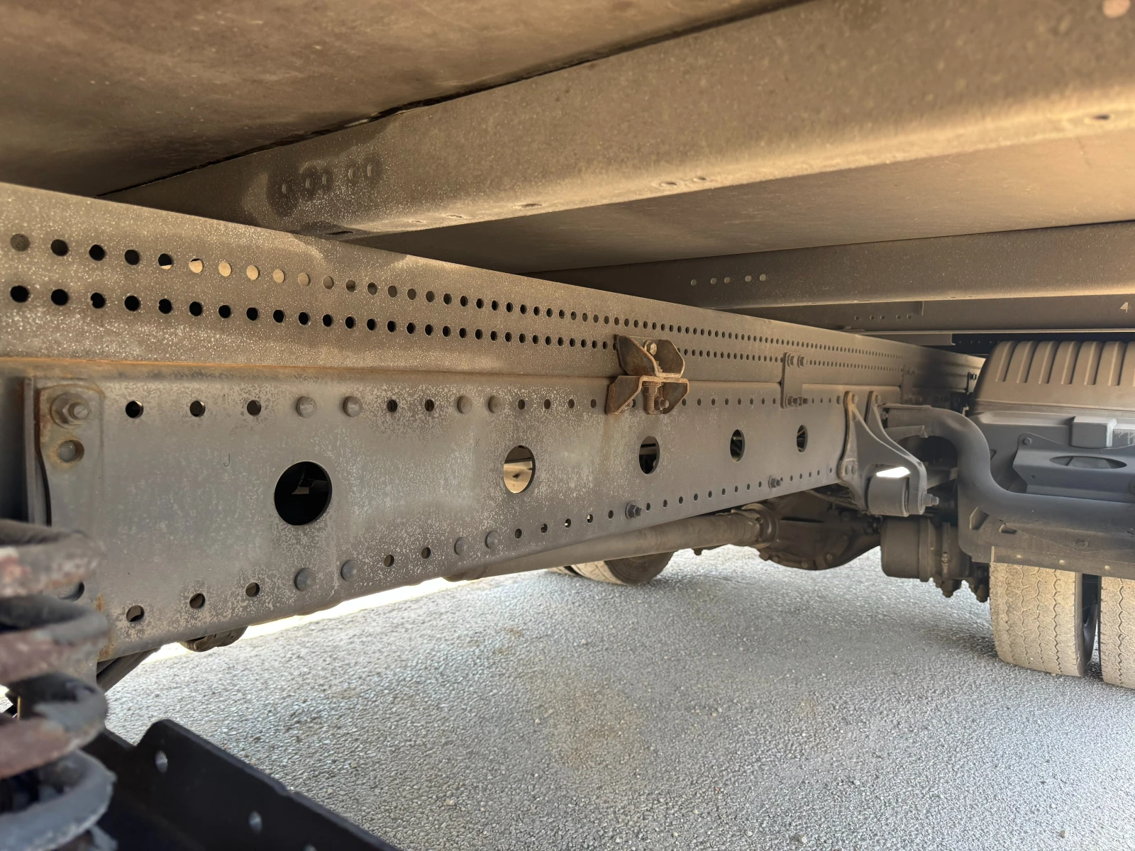 Mercedes-Benz Atego  - изображение 6