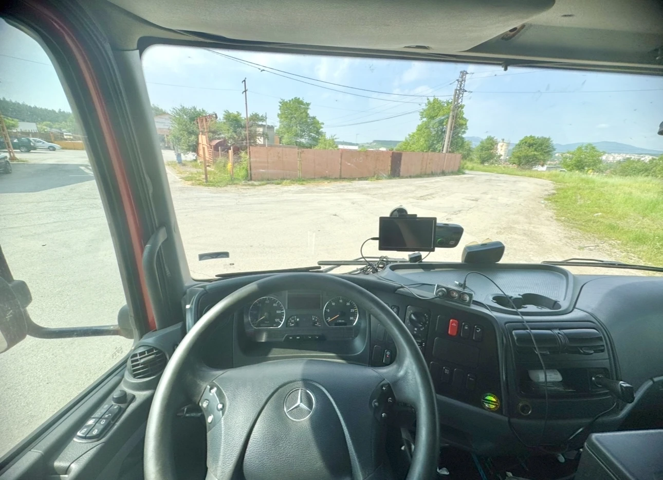 Mercedes-Benz Atego  - изображение 9