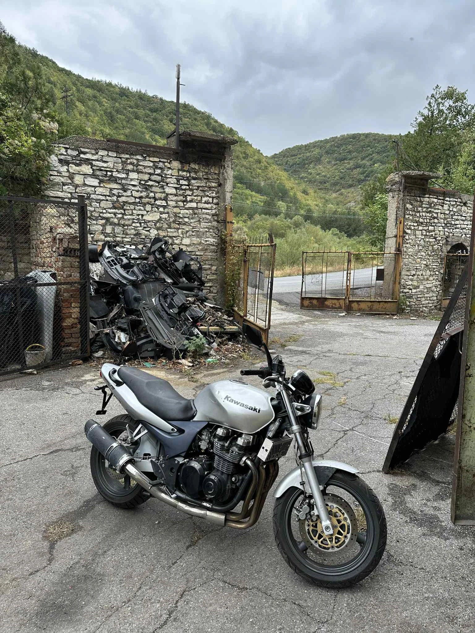 Kawasaki Zr 750 A2 | Mobile.bg   13