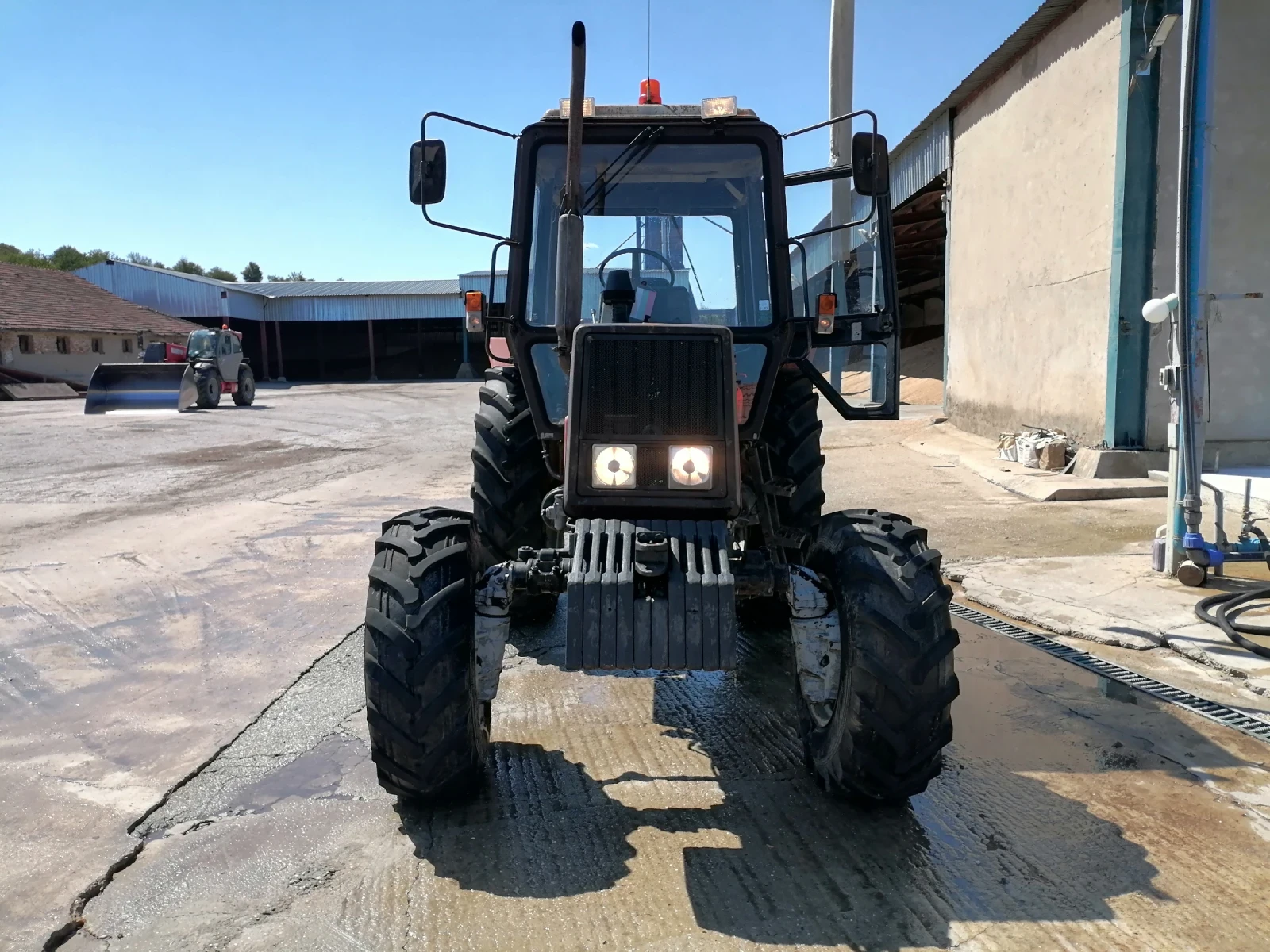 Трактор Беларус 952