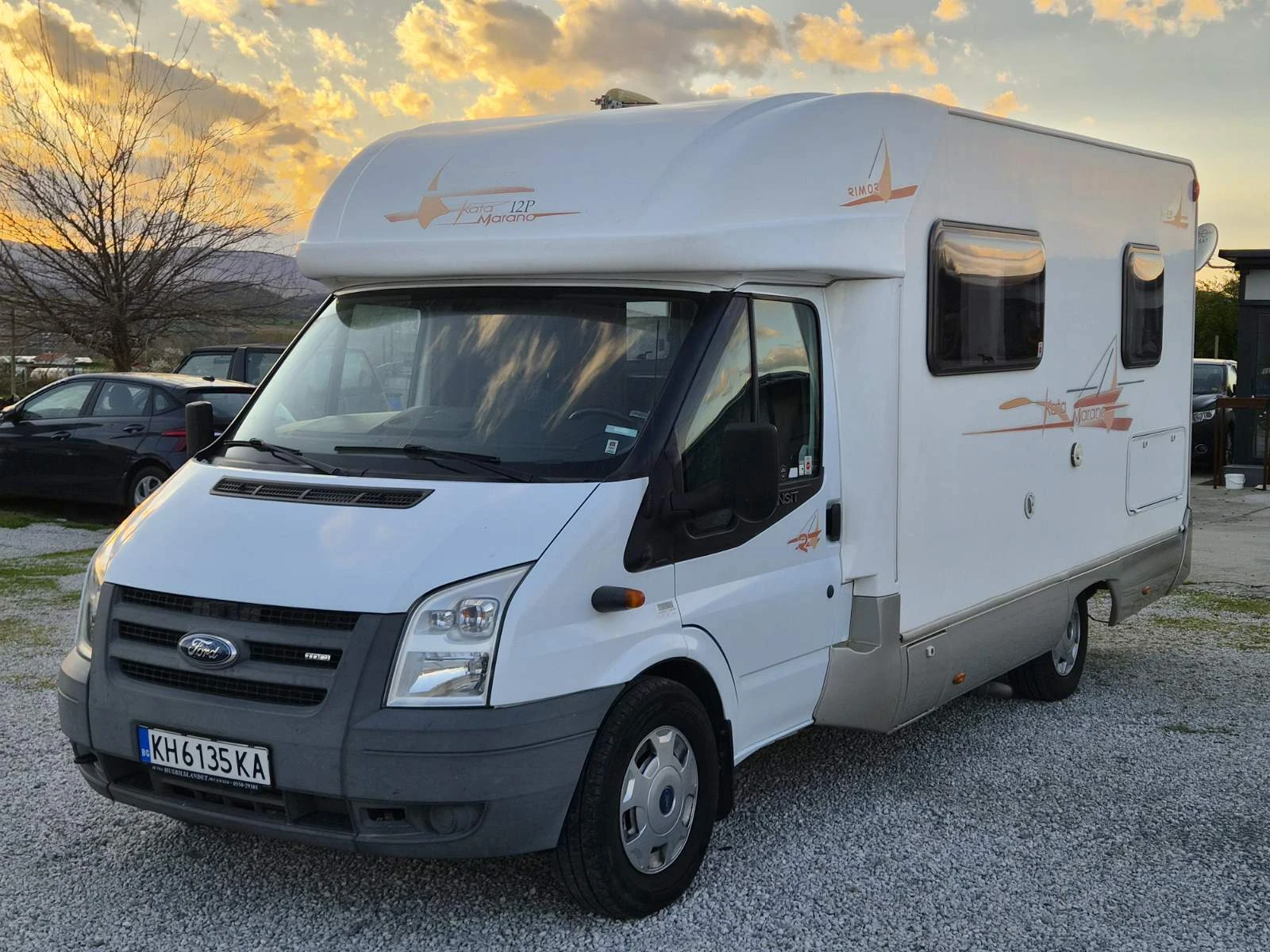 Кемпер Ford Rimor Katamarano