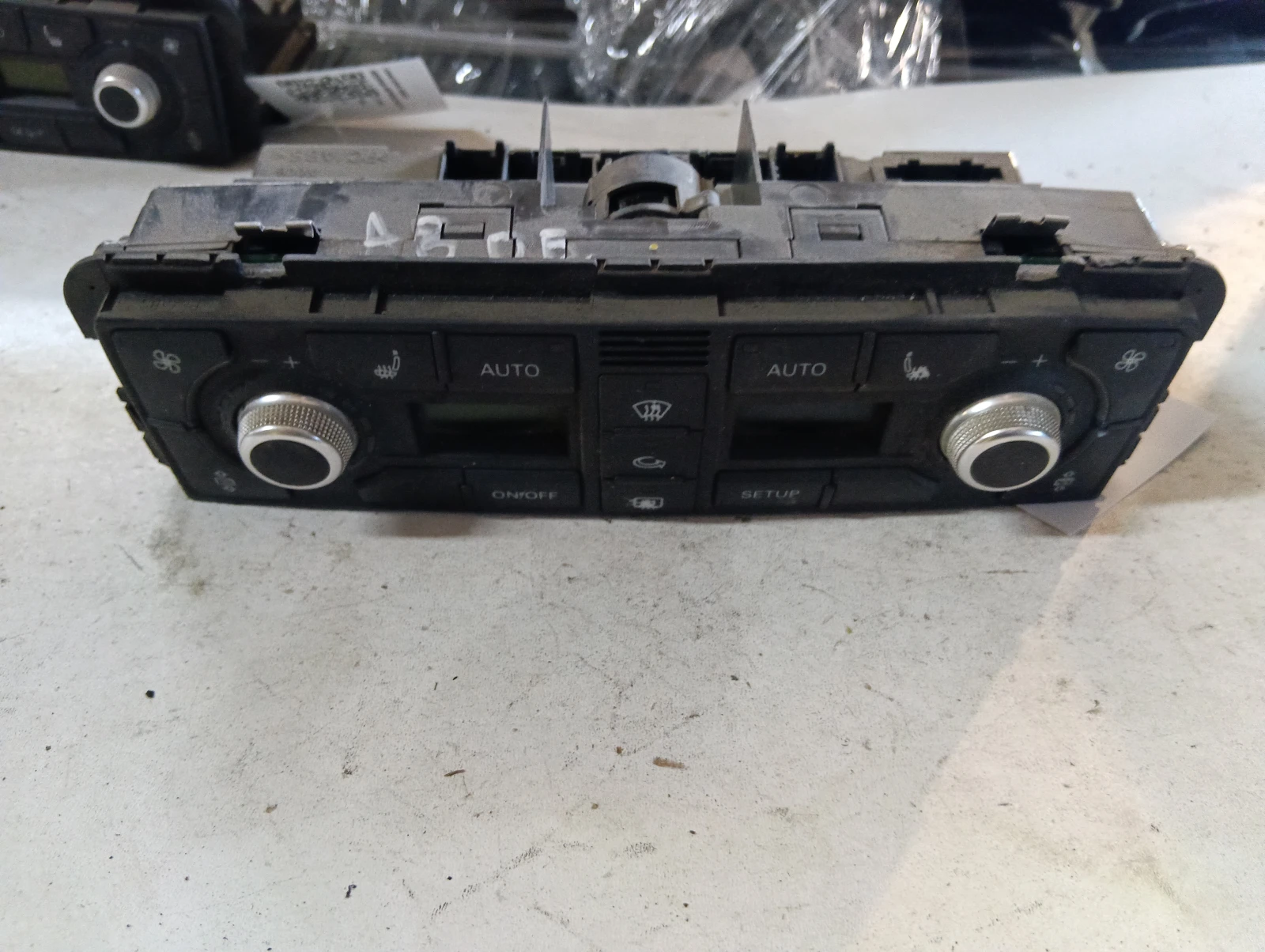 климатроник преден 4E0820043A 4E0910043 Audi A8