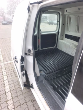 VW Caddy 1, 6 TDI , снимка 6
