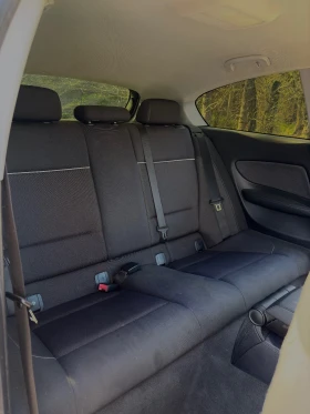 BMW 118 Facelift / Климатроник / Мултимедия , снимка 9