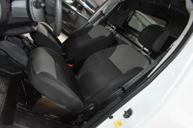 Renault Kangoo опция 2г.гаранция лизинг 100е/месец 2к.гуми, снимка 7