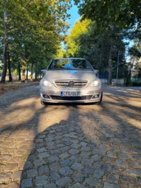 Mercedes-Benz B 200, снимка 12