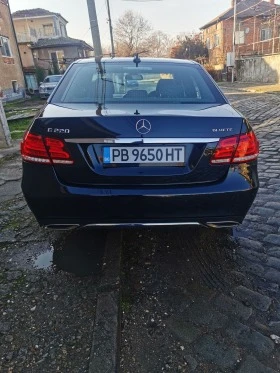 Mercedes-Benz E 220, снимка 4