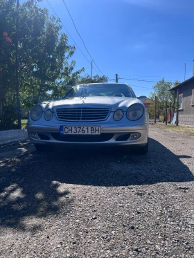 Mercedes-Benz E 240, снимка 4