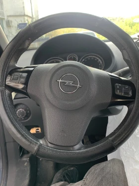 Обява за продажба на Opel Corsa ~3 700 лв. - изображение 6