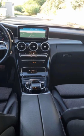 Mercedes-Benz C 220 /// AMG / 4 MATIC / FACELIFT / ПАНОРАМА / ПОДГРЕВ - 20000 € / 39116.60 лв. - 40056003 15