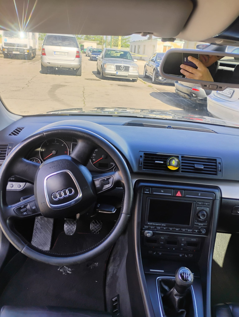 Audi A4, снимка 8 - Автомобили и джипове - 45712790