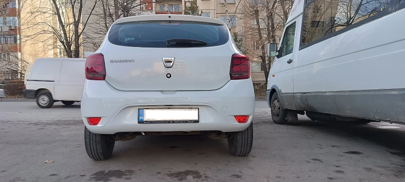 Dacia Sandero, снимка 6 - Автомобили и джипове - 47997597