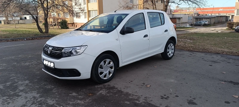 Dacia Sandero, снимка 1 - Автомобили и джипове - 47997597