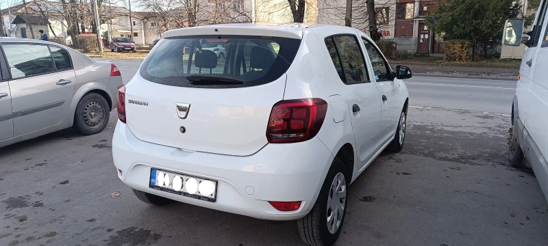 Dacia Sandero, снимка 5 - Автомобили и джипове - 47997597